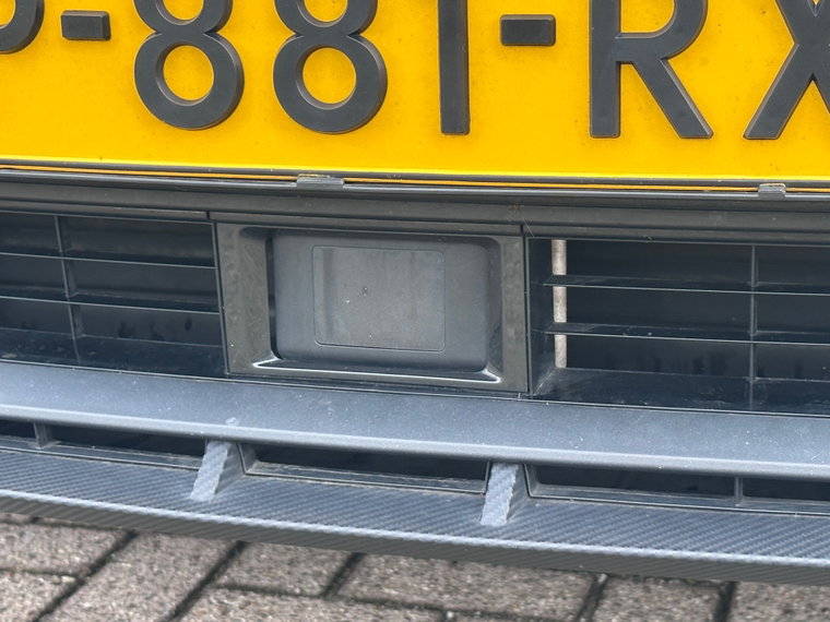 Vehicle Image 24