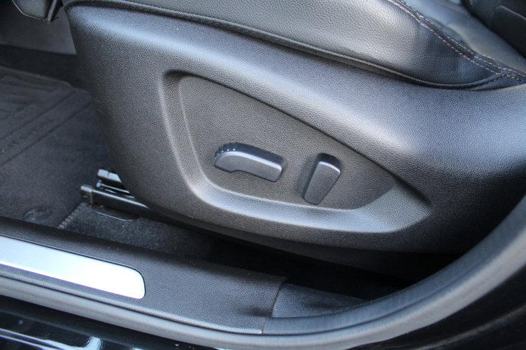 Vehicle Image 26