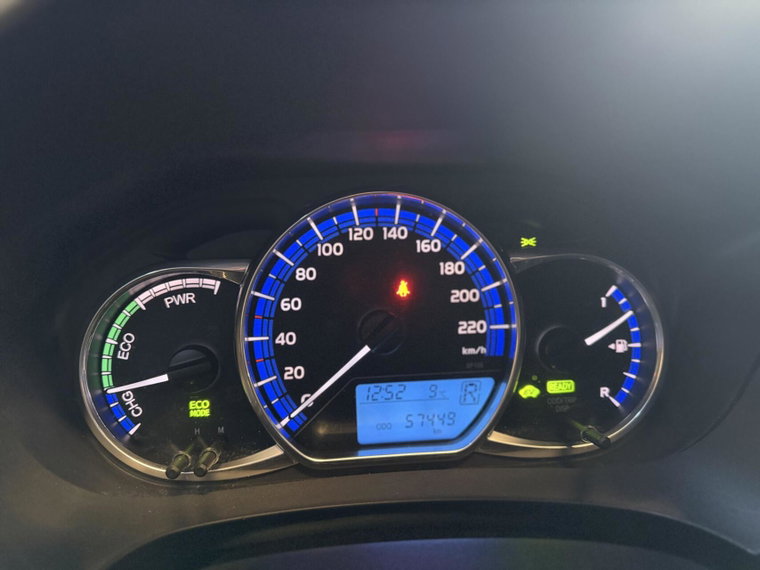 Vehicle Image 17