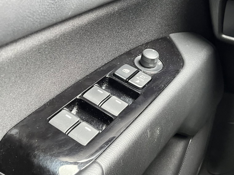 Vehicle Image 31