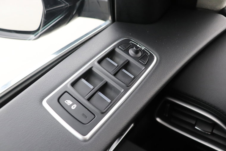 Vehicle Image 41