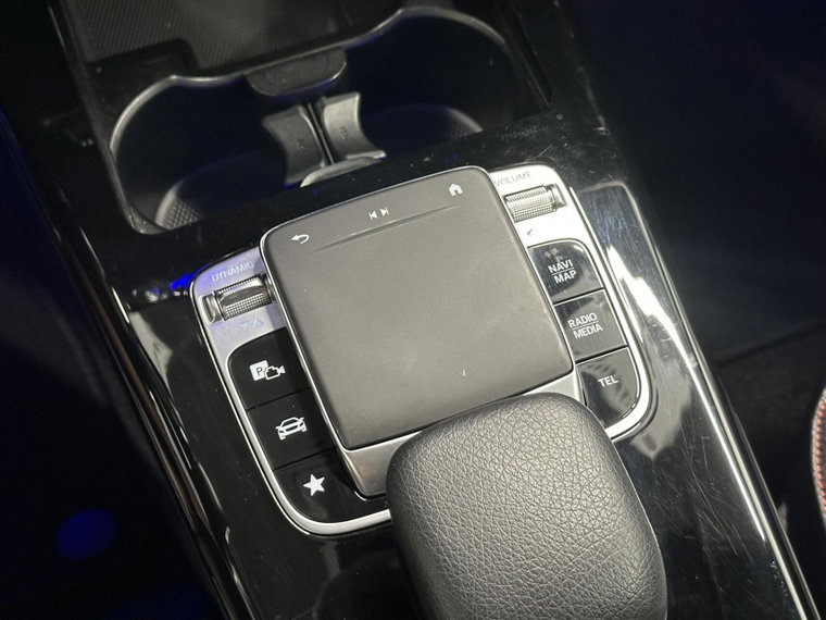 Vehicle Image 45