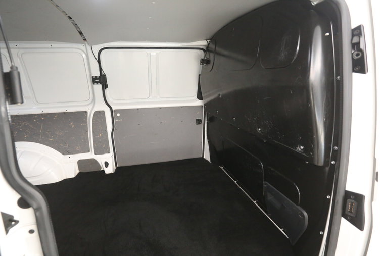 Vehicle Image 26