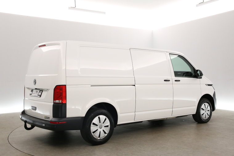 Vehicle Image 28