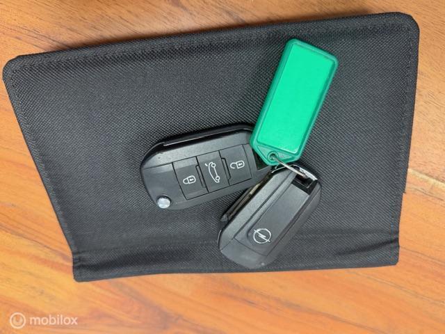 Vehicle Image 26