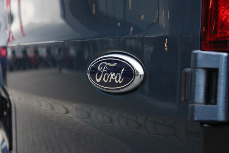 Vehicle Image 9