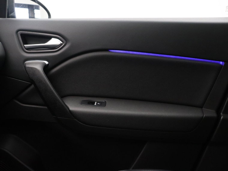 Vehicle Image 38