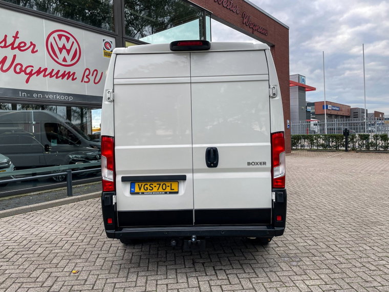 Vehicle Image 39