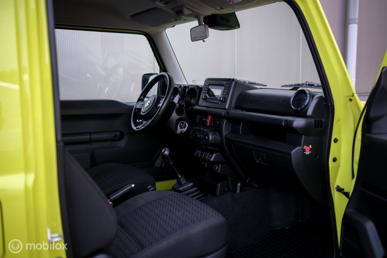 Vehicle Image 14