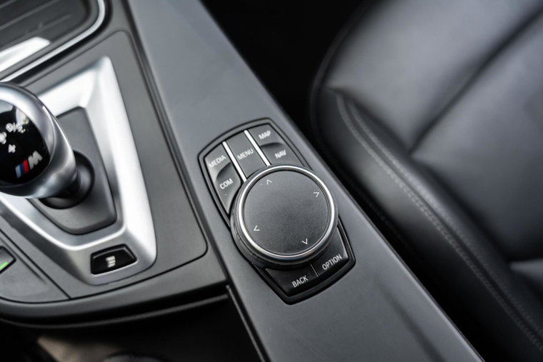 Vehicle Image 40