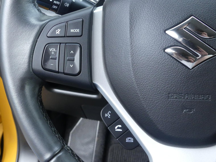 Vehicle Image 21