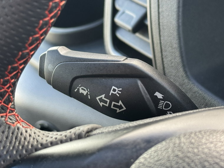 Vehicle Image 45
