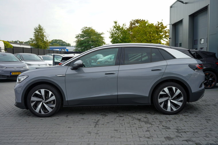 Vehicle Image 41