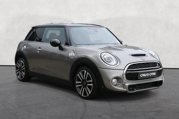 Vehicle Image 19