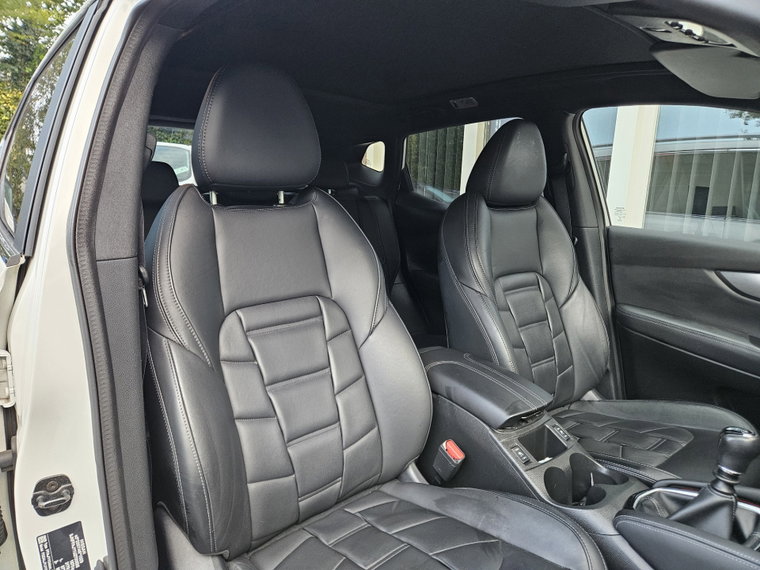 Vehicle Image 40