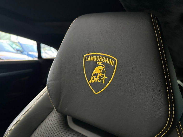 Vehicle Image 45