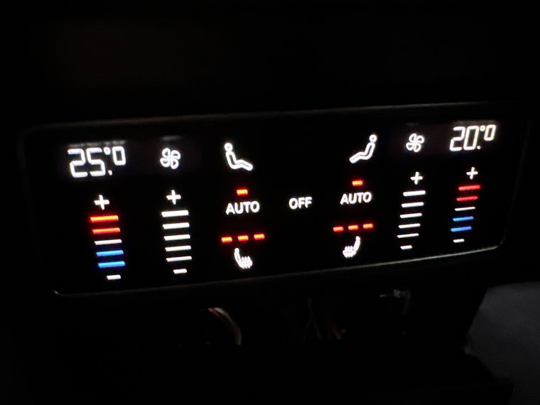 Vehicle Image 48