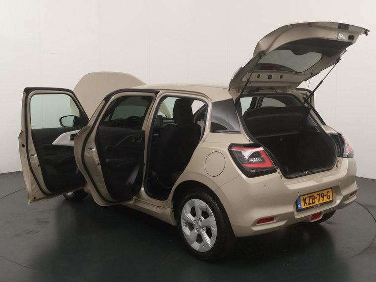 Vehicle Image 20