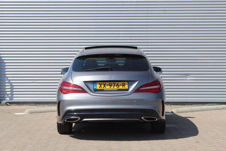 Vehicle Image 28