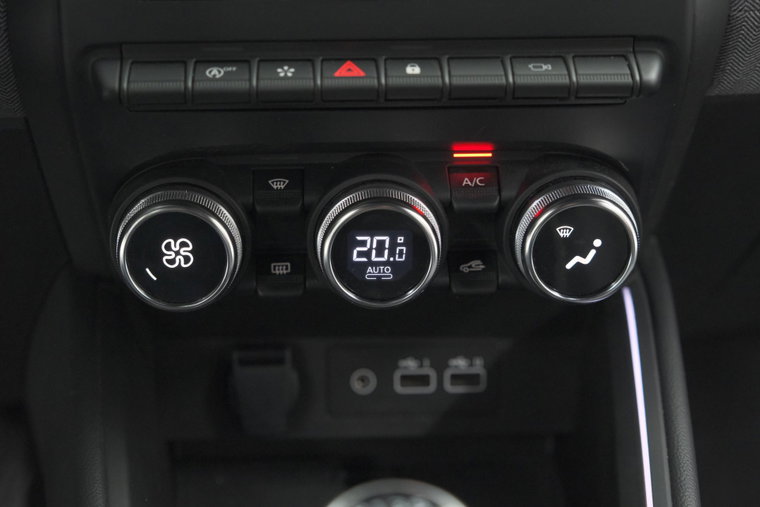 Vehicle Image 46