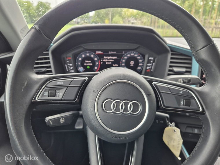 Vehicle Image 22