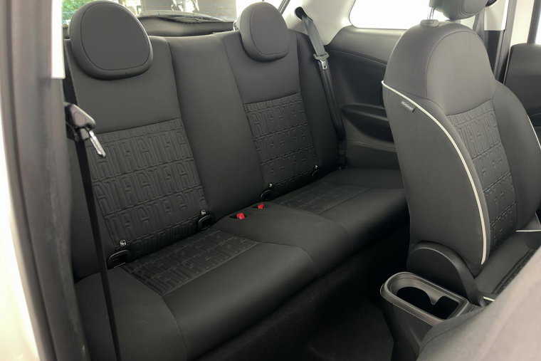 Vehicle Image 21