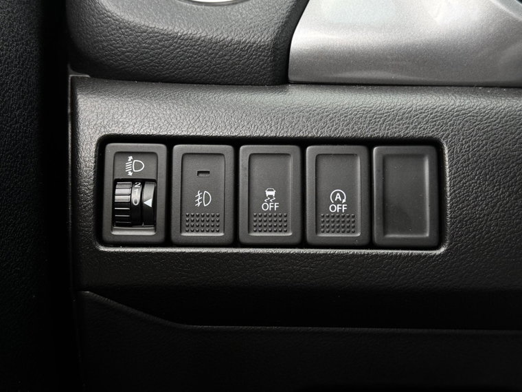 Vehicle Image 26