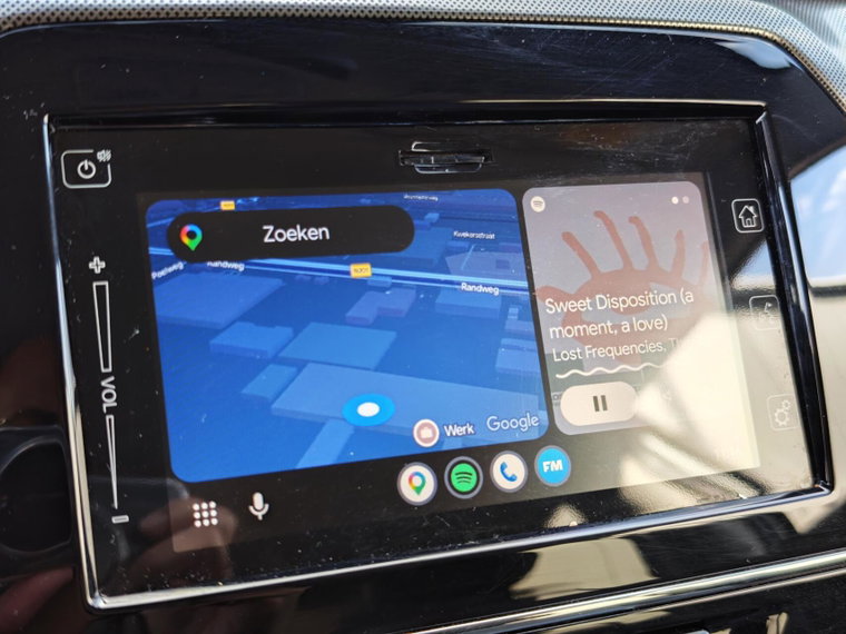Vehicle Image 15