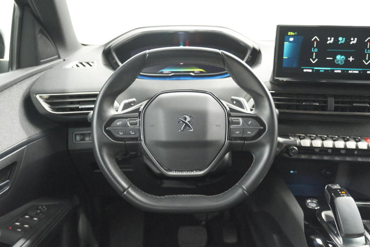 Vehicle Image 26