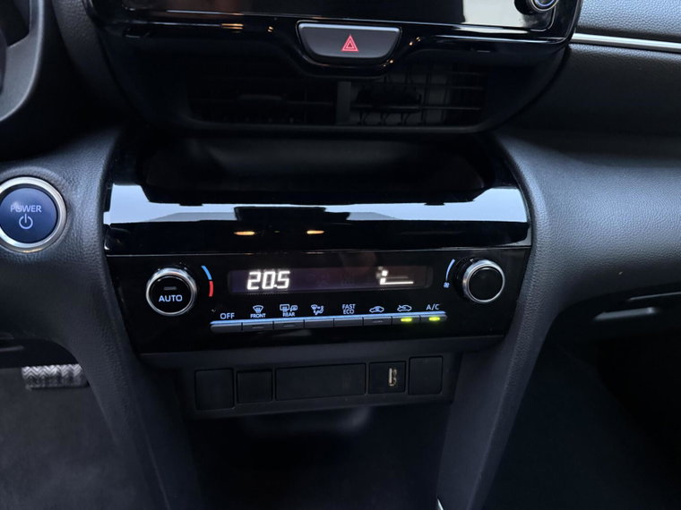 Vehicle Image 34