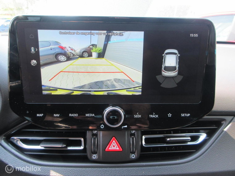 Vehicle Image 23
