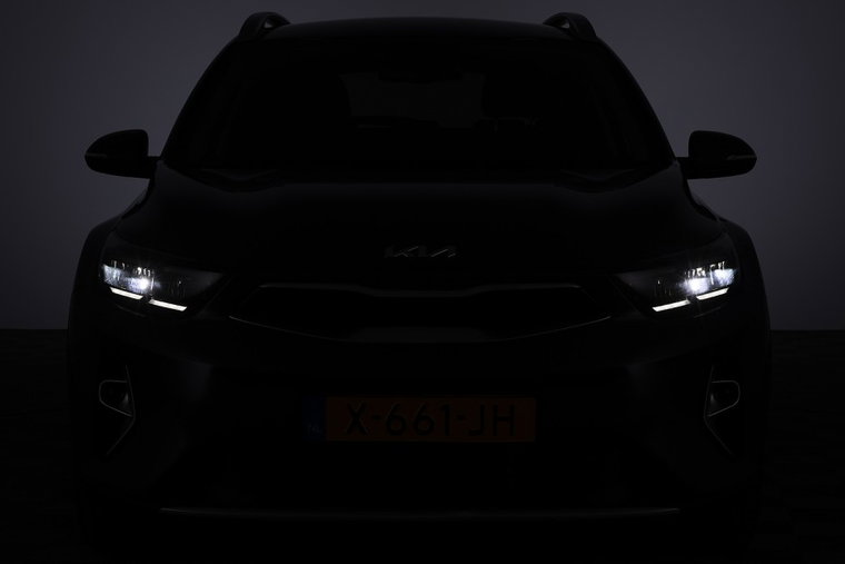 Vehicle Image 30