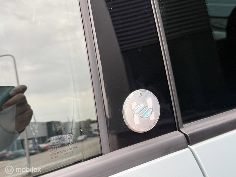 Vehicle Image 36
