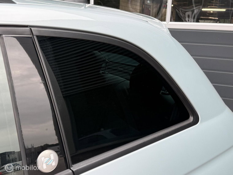 Vehicle Image 37