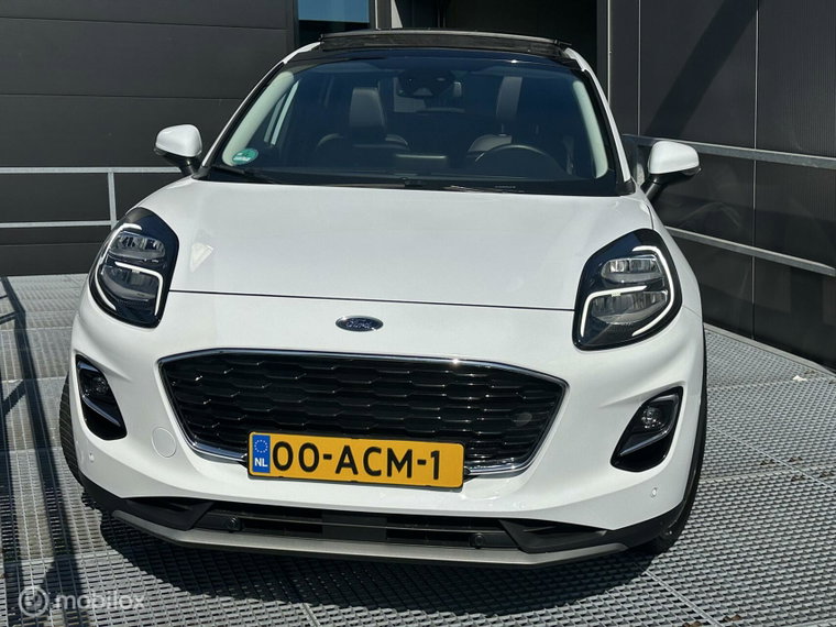 Vehicle Image 26