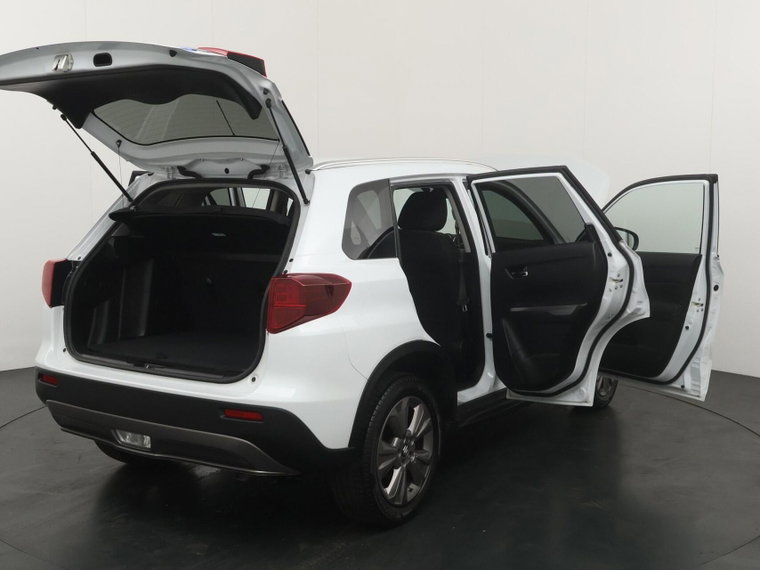 Vehicle Image 21