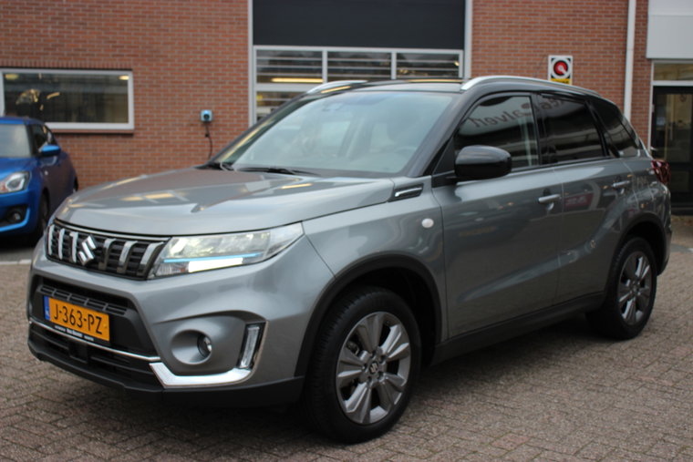 Vehicle Image 12