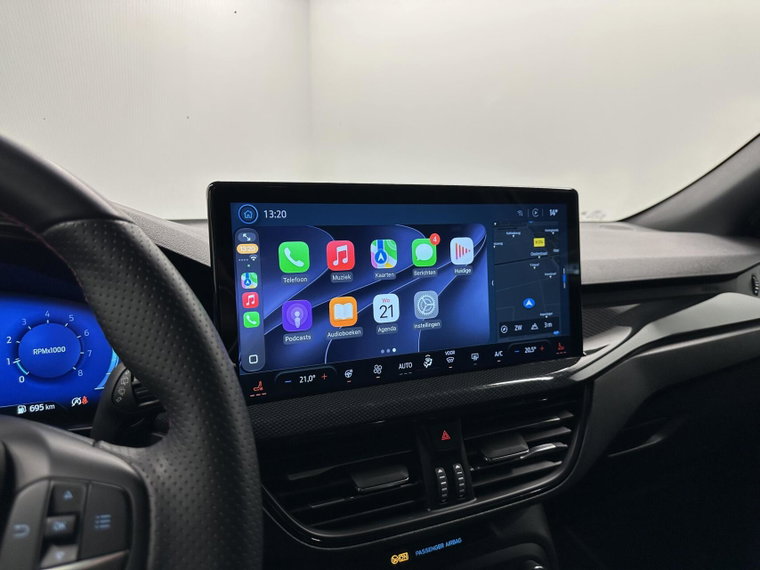 Vehicle Image 35