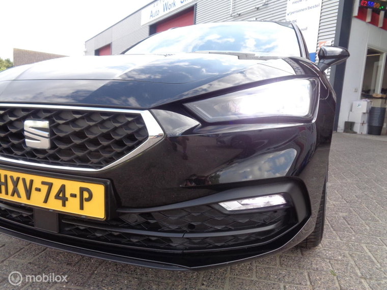 Vehicle Image 39