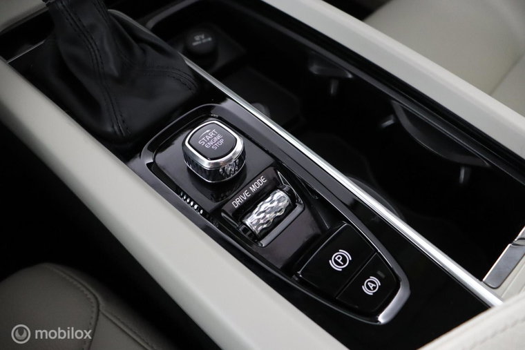 Vehicle Image 39