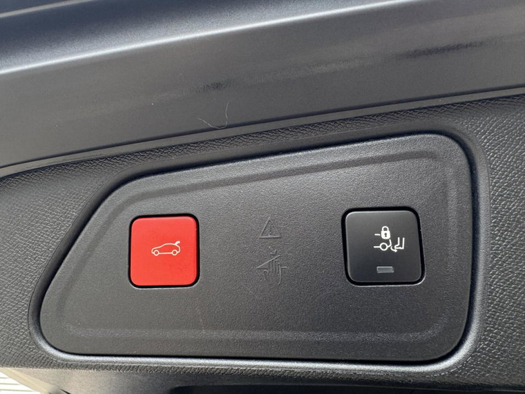 Vehicle Image 41