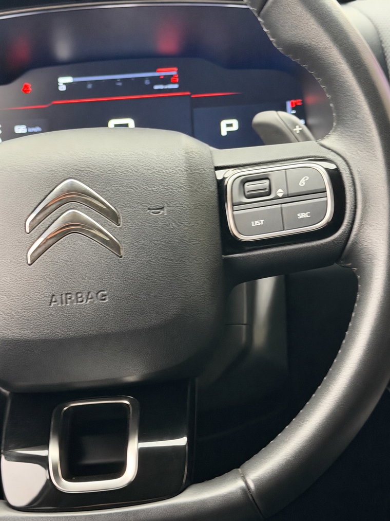 Vehicle Image 33
