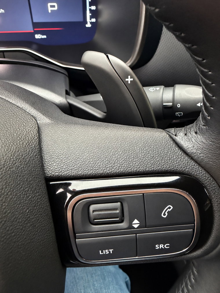Vehicle Image 41