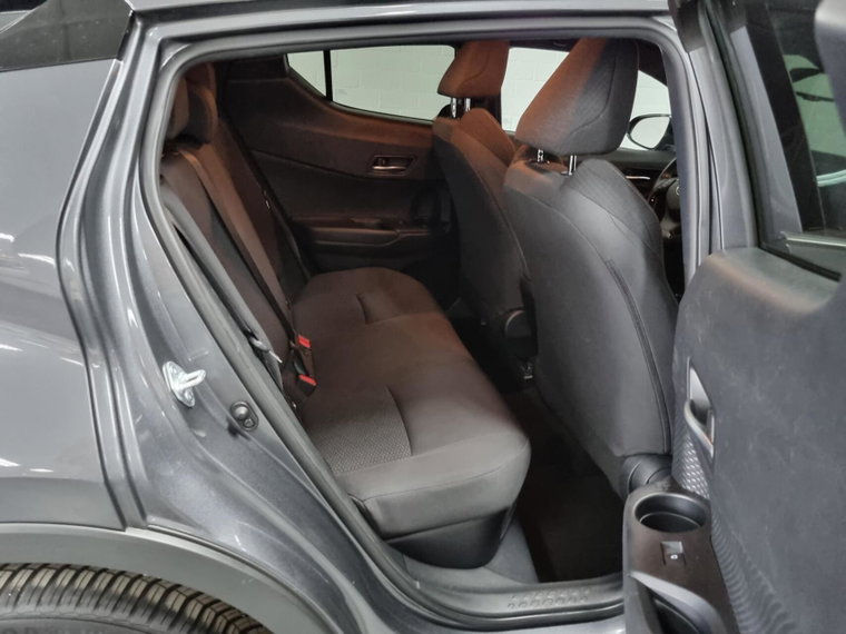 Vehicle Image 19