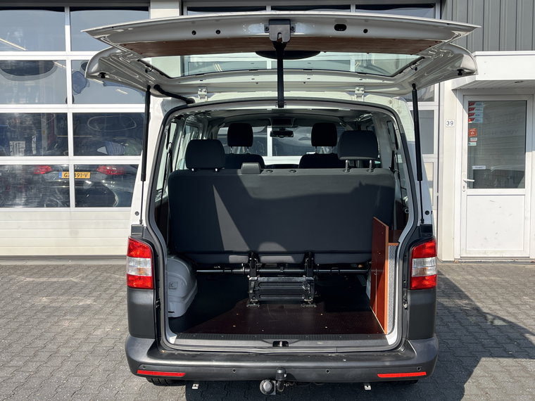 Vehicle Image 37
