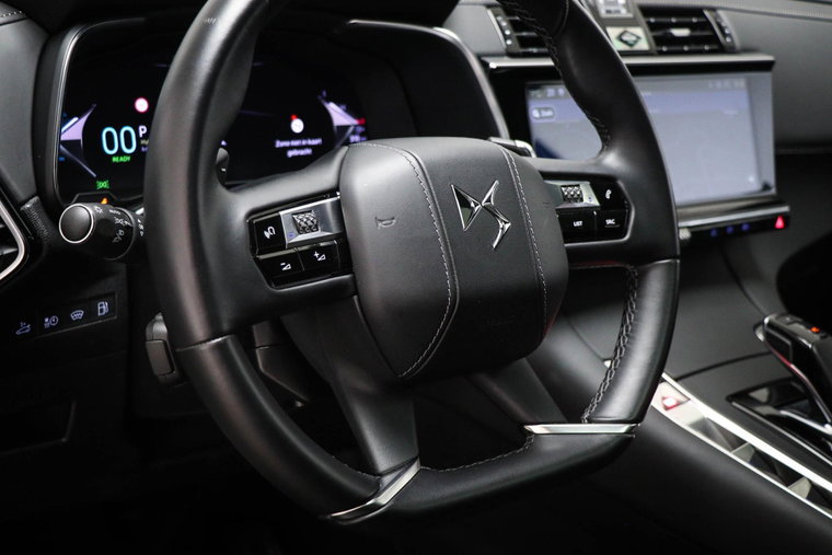 Vehicle Image 37