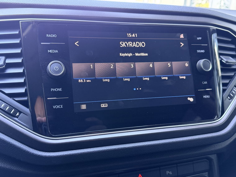 Vehicle Image 20