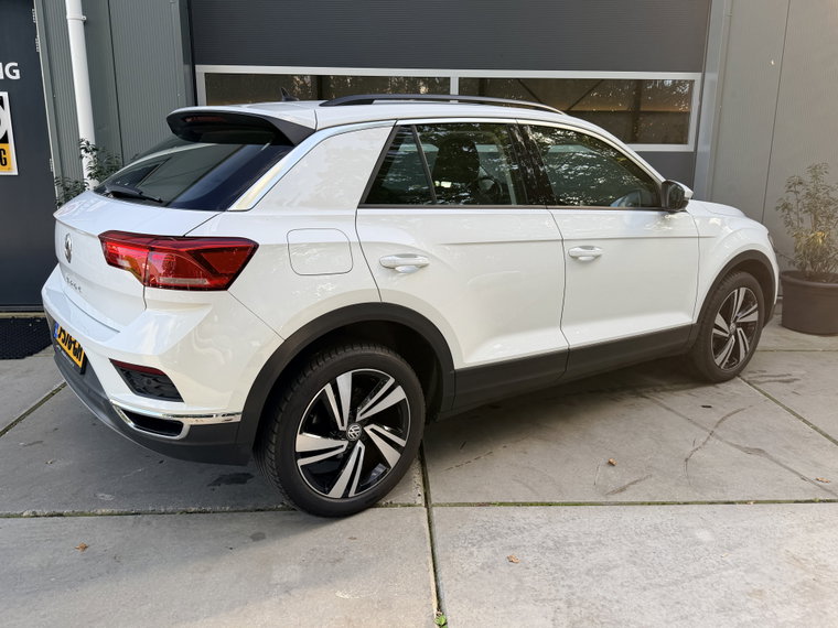 Vehicle Image 47