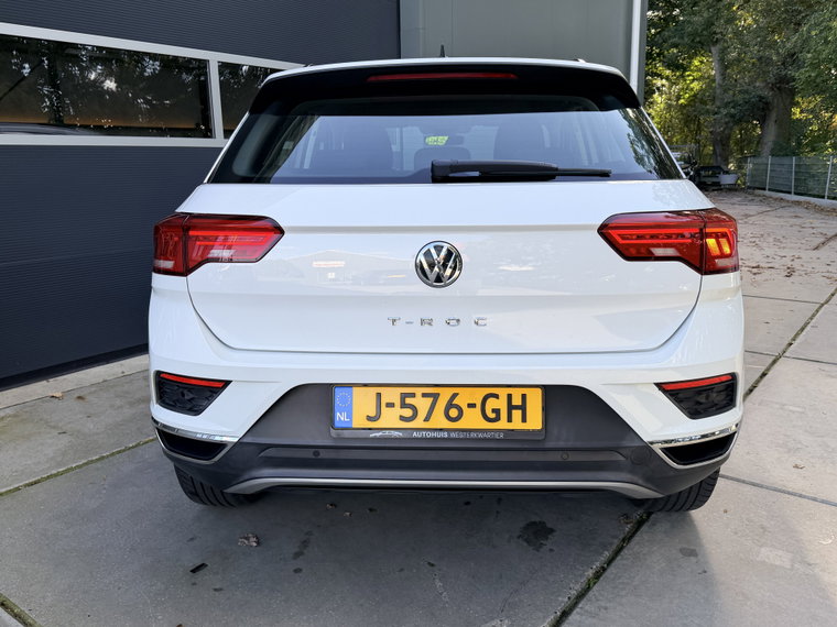Vehicle Image 48