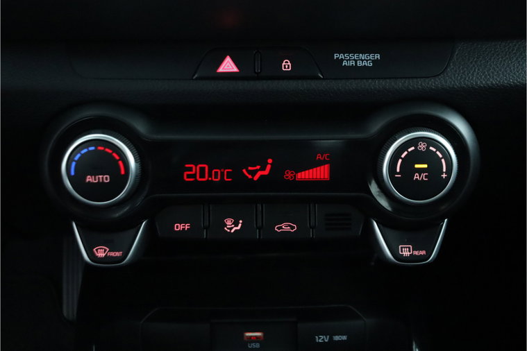 Vehicle Image 26